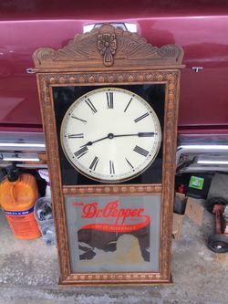 Vintage Dr Pepper clock