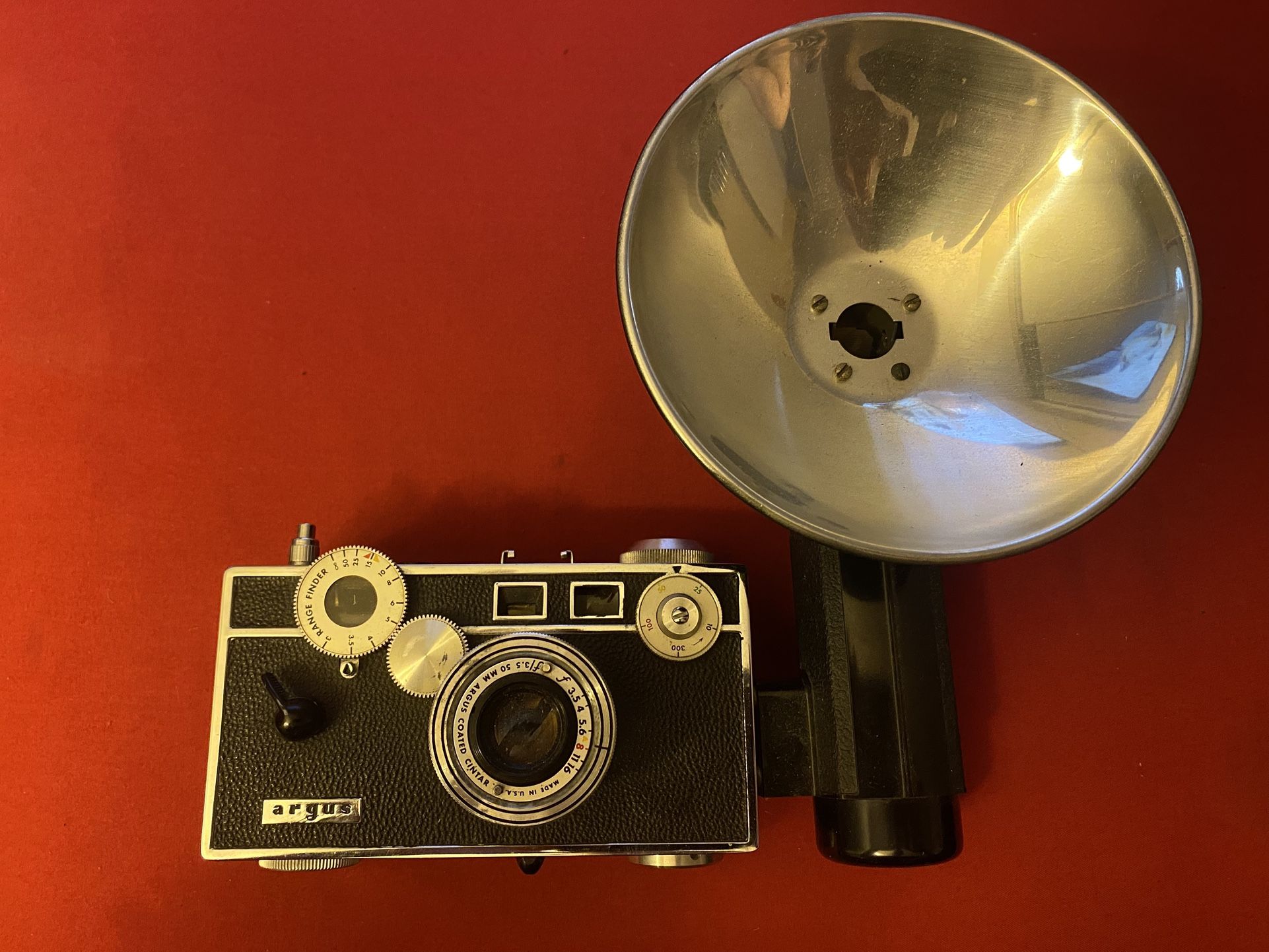 Argus C3 “The Brick” 35mm Rangefinder Camera with Box