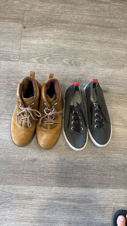 Kids shoe size 3