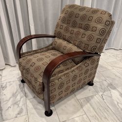 Free Chair 