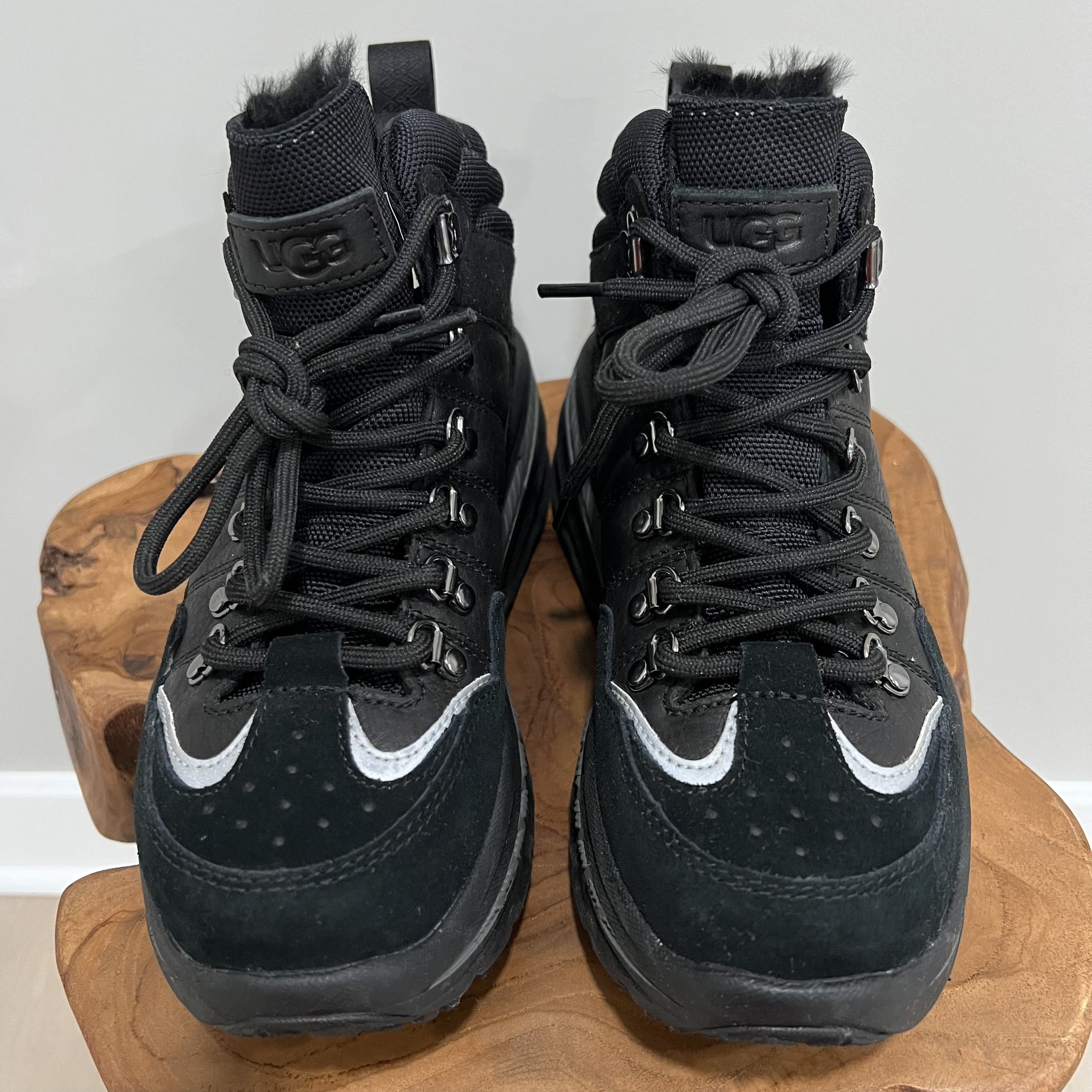 size 9 UGG CA805‎ Hiker Weather Boots - 1112367 UGG CA805 Hiker Weather Boots Men main image 2