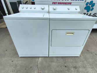 Whirlpool washer and gas dryer