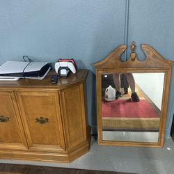 Cabinet With Mirror