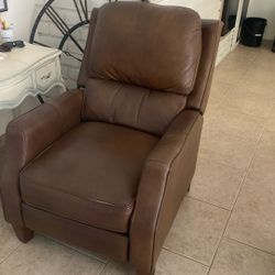 Leather recliner chair