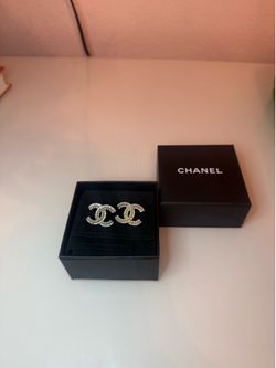 Designer Women’s earrings
