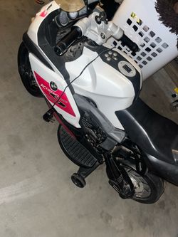 BMW kendo 1300s toy bike