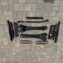 2025 Ford F-250 Super Duty Suspension Take Offs 
