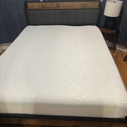 Sealy Memory Foam Mattress Brand New 