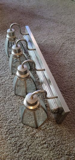 Vintage 4 Lamp Light Fixture