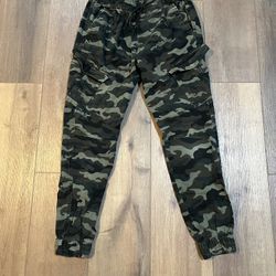 Brooklyn Unisex Camouflage Cargo Joggers (Size: Small)