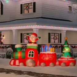 NEW 10 Foot Wide LED North Pole Express Train Holiday Inflatable With Santa, Presents, And Tree For Christmas In NEW UNOPENED BOX📦