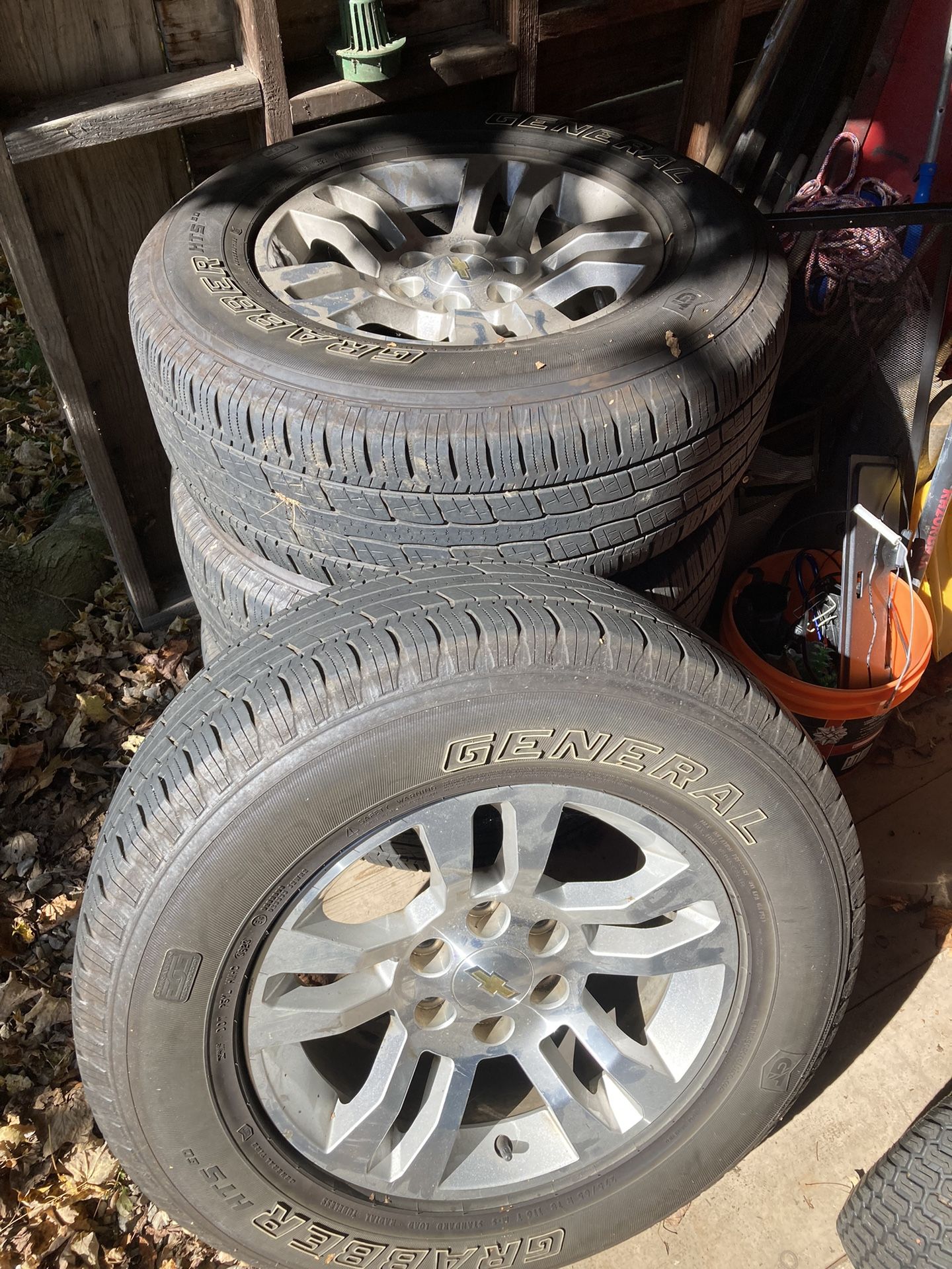 Chevy Tahoe Silverado Suburban 1500 Wheels