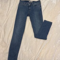 Women’s Jeans 