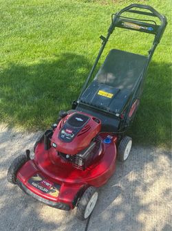 Toro Personal Pace Self Propelled Lawn Mower with Bag