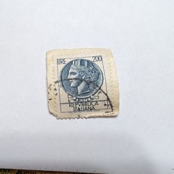 Italian Stamp (Republica Italiana) 200