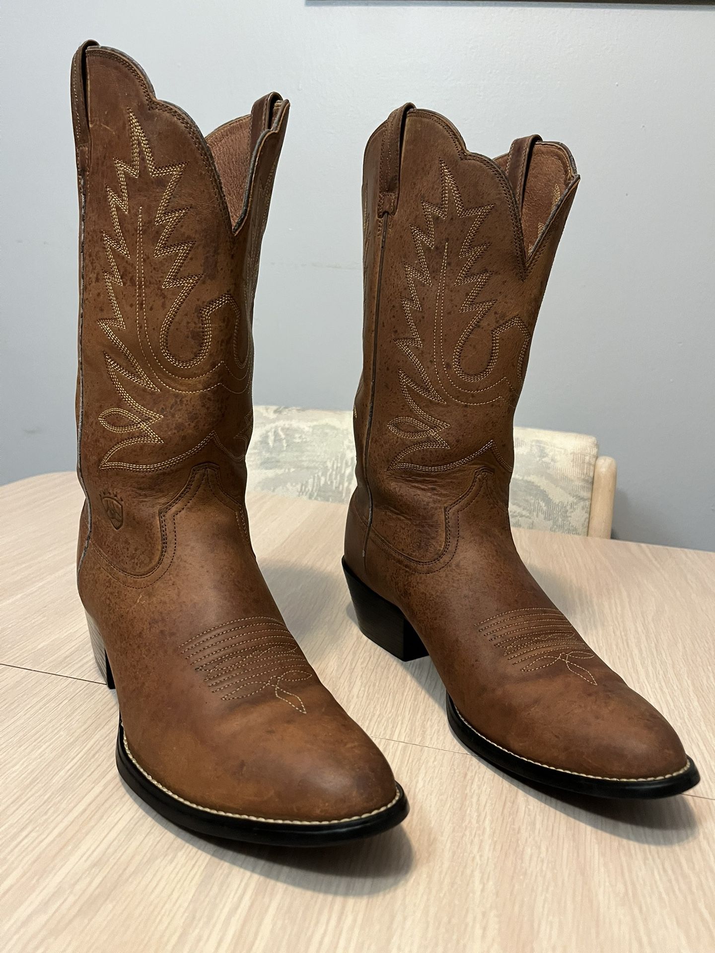 Ariat Heritage Boots style 15725 Women’s Size 11B