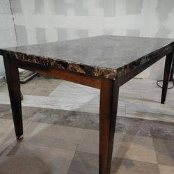 Marbelized Table 60x36 In Good Condition 