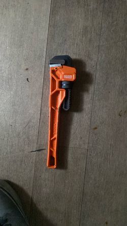 Klein Tools Adjustable Cast Iron Pipe Wrench
