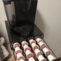 Keurig w/ Coffee Pods