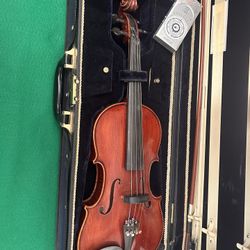 Student Violin Case And Bow