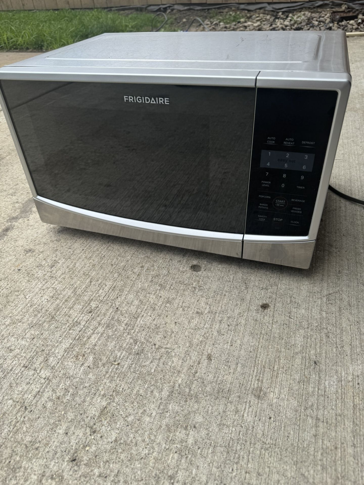 Frigidaire Microwave
