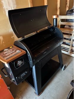 Pit Boss Ahumador de Pellets, Austin XL Parrilla de Pellets de 1000 Pulgadas Cuadradas Horneada a Leña, Serie Onyx