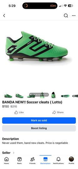 Soccer cleats (Lotto)