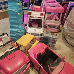 Huge Brabie Accessory (And Some Barbies Too) Lot