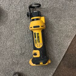 DeWalt 20V MAX Drywall Cut-Out Tool