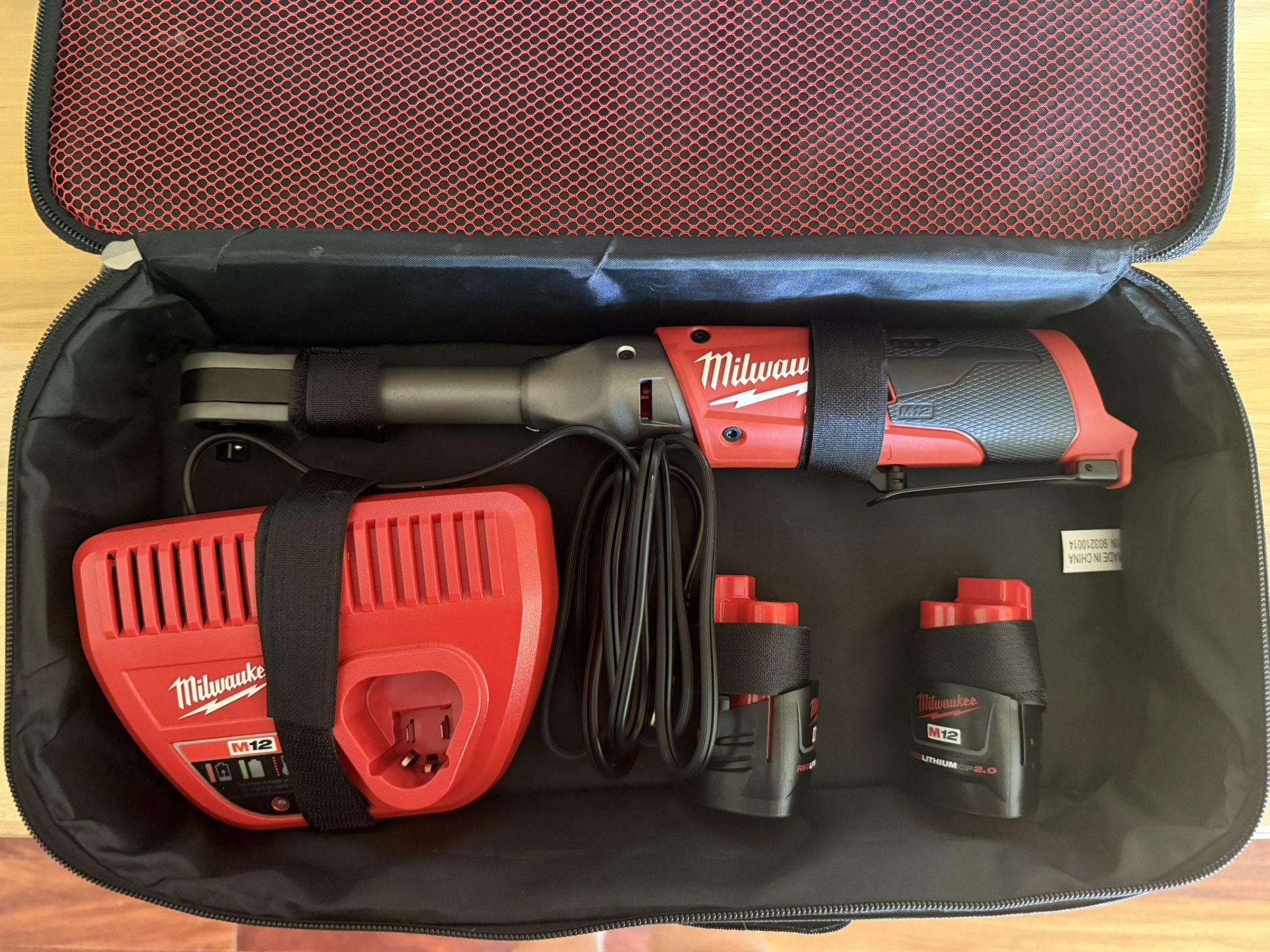Milwaukee Fuel M12 Extended Reach Ratchet 3/8