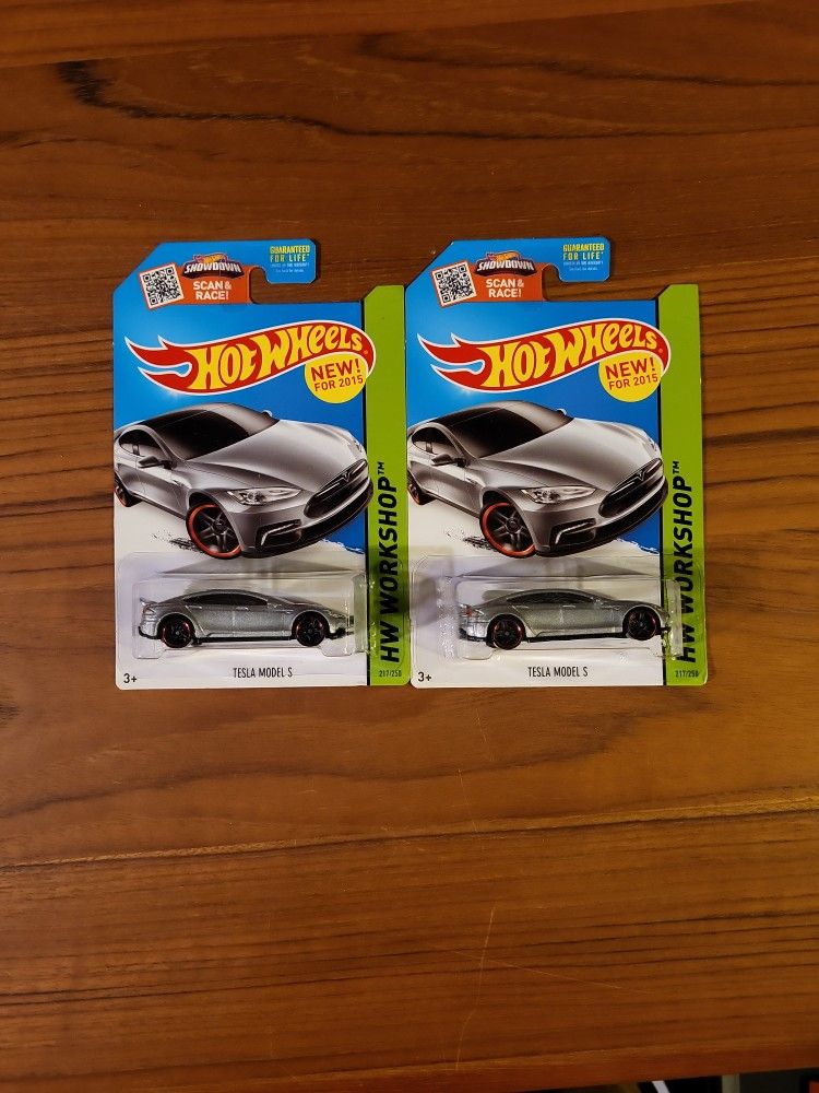 Hot Wheels 2015 Tesla Model S