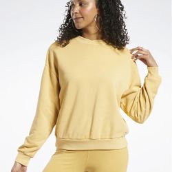 Reebok Classics Natural Dye Long Sleeve Crewneck Sweatshirt Women's Size Medium