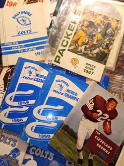 8000 sports football media Press programs guides magazines NFL and ncaa