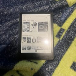 Kindle Paperwhite (11th Generation) 