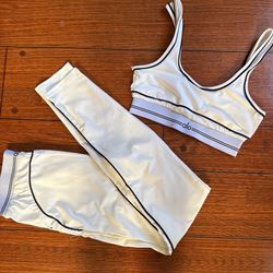 Women’s ALO yoga set