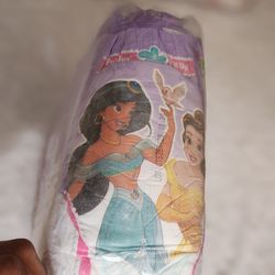 Girl princess pull ups diapers Size 4-5t