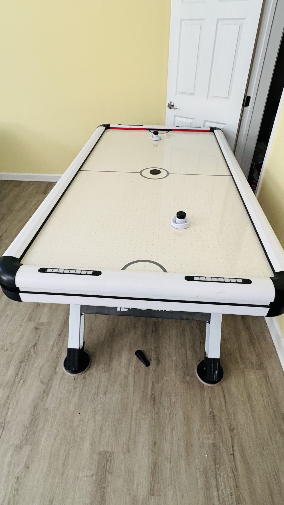 Air Hockey
