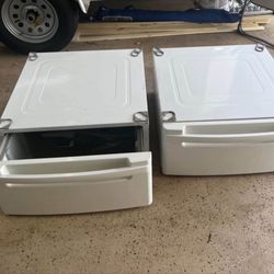 Washer Or Dryer Pedestals