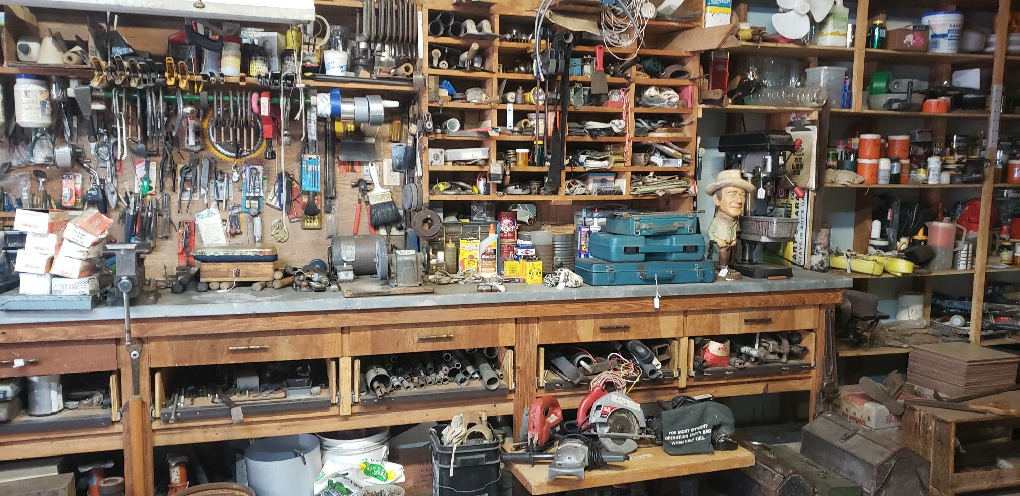 Estate sale huge Thursday - Saturday from 9 to 4 all days