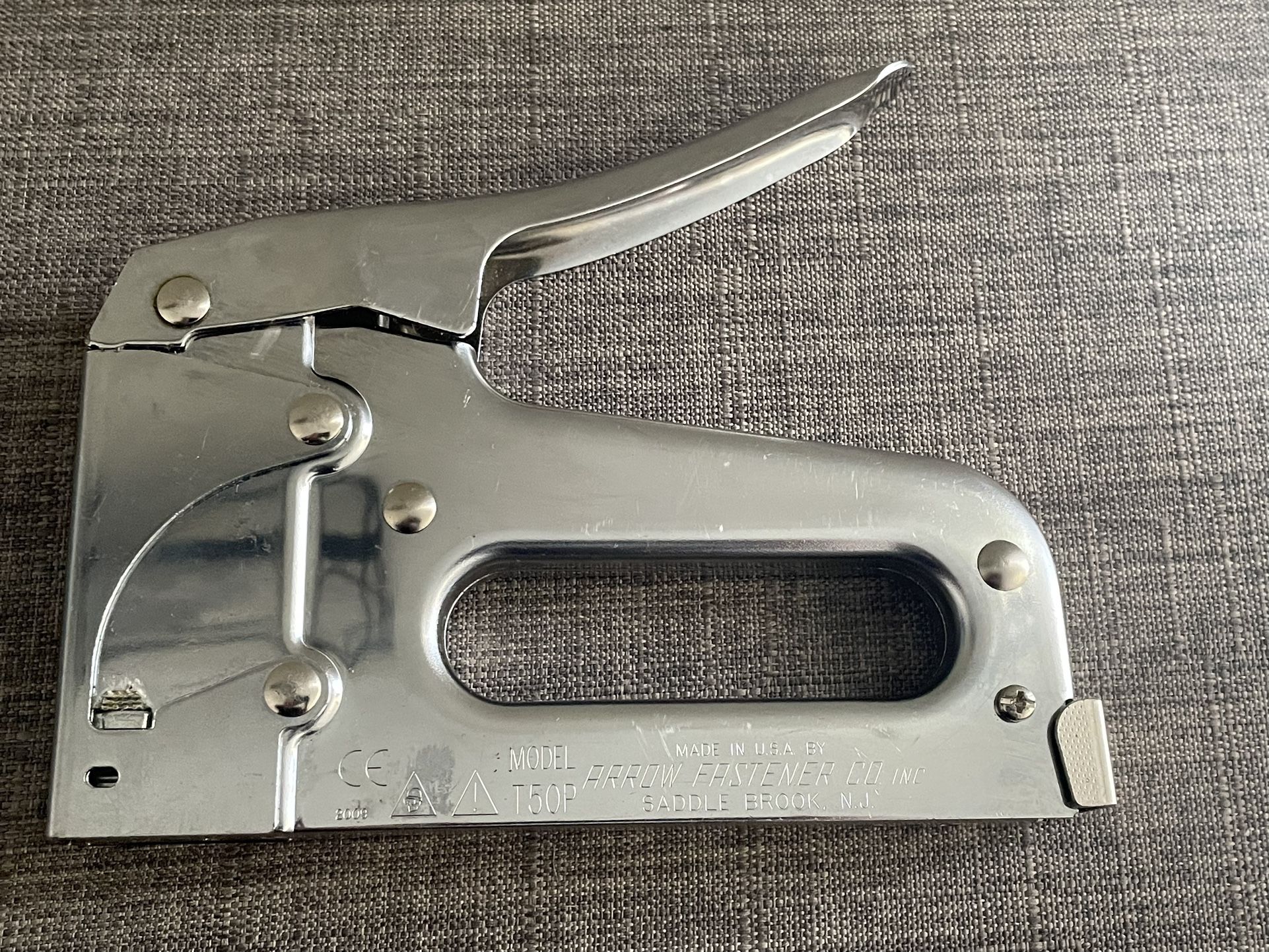 Heavy duty Arrow T50P Staple Gun