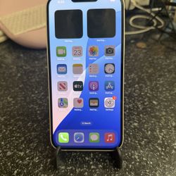 Unlocked iPhone 14 Plus 256GB White