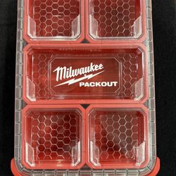 Milwaukee 5 Compartment PACKOUT Storage 