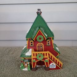 Department Dept 56 1995 Santas Rooming House
