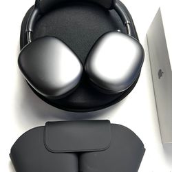 Apple AirPods Max Space Gray with Black Headband - with original box and Smart Case [USED - GOOD]