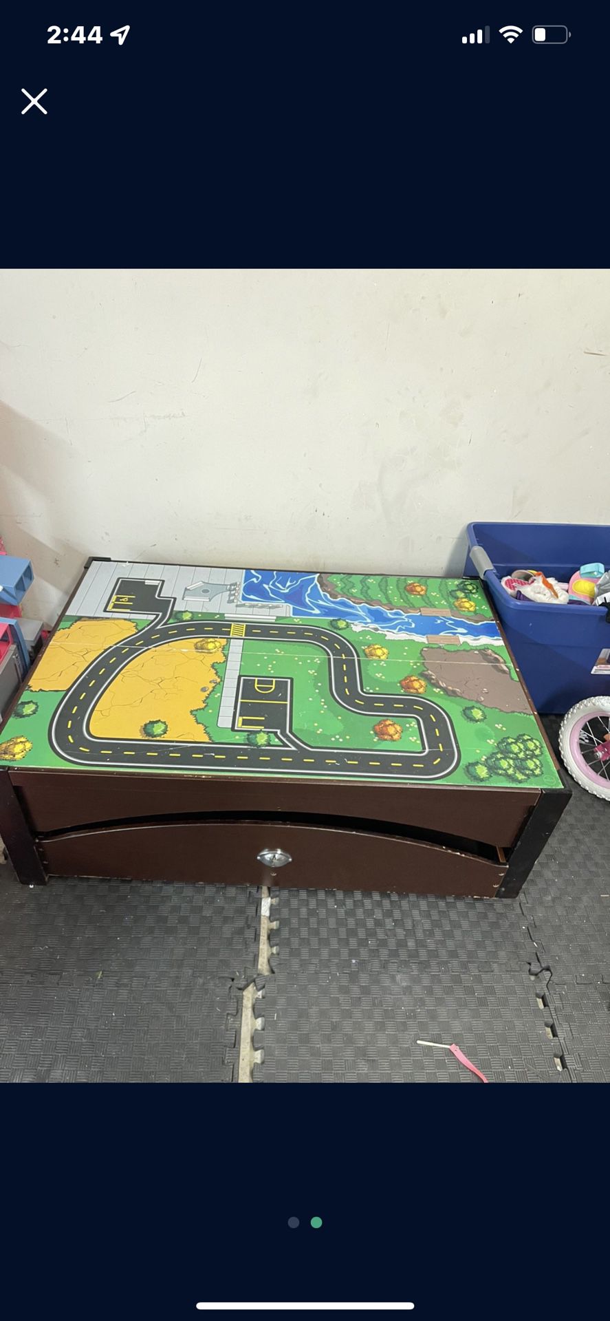 Toddler Activity Desk / With Storage