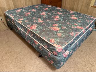 Full size mattress