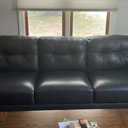 Raymour & Flanigan Salerno Leather Sofa