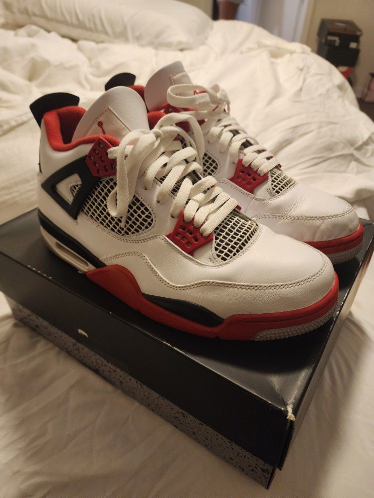 Air Jordan IV Sz12