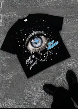 T-shirt black