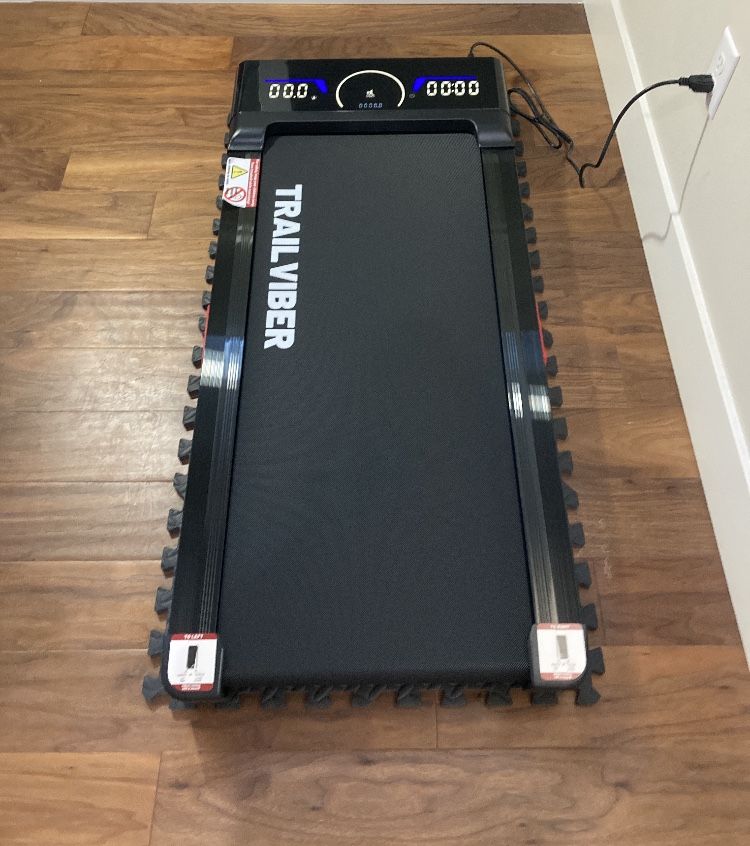 BRAND NEW Incline Treadmill ORIGINAL $450